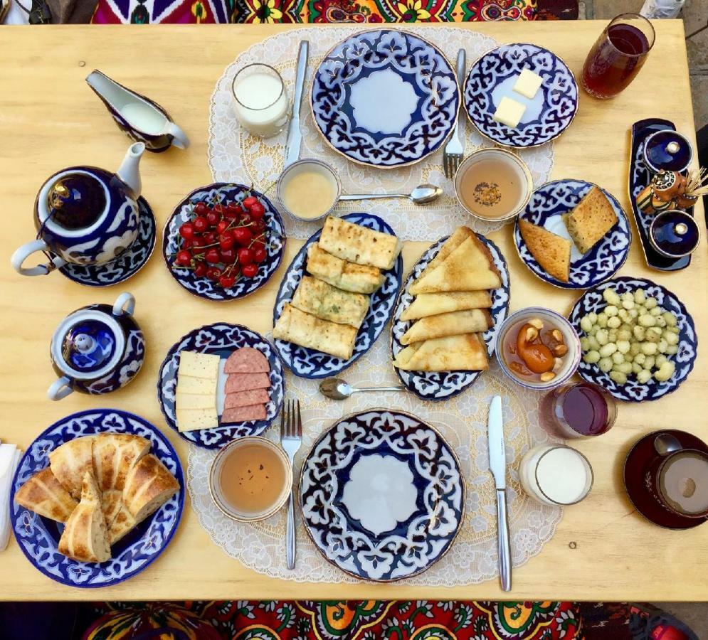 Marhabo Guesthouse Samarkand Buitenkant foto